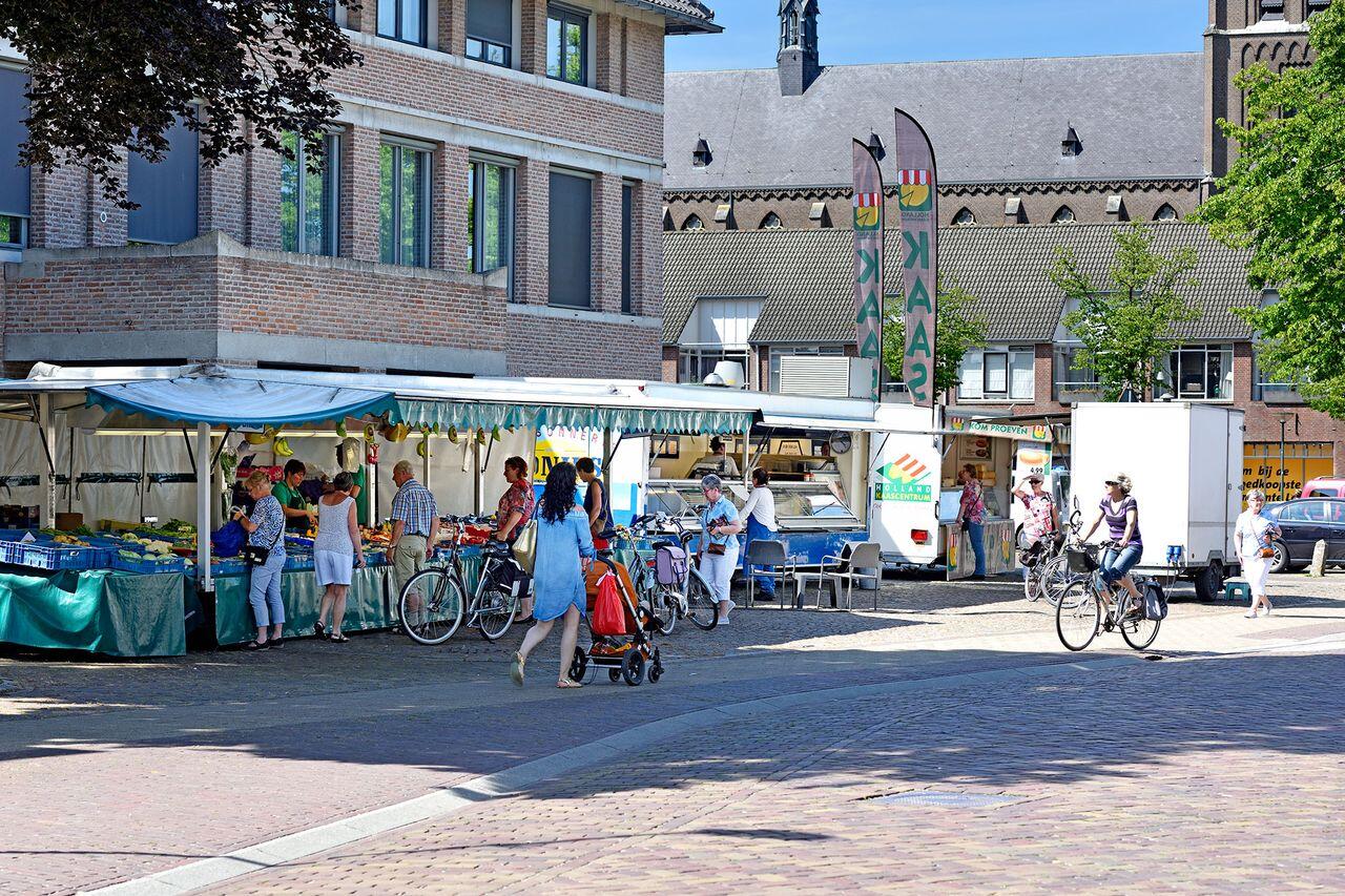 markt in het dorpje Zeeland